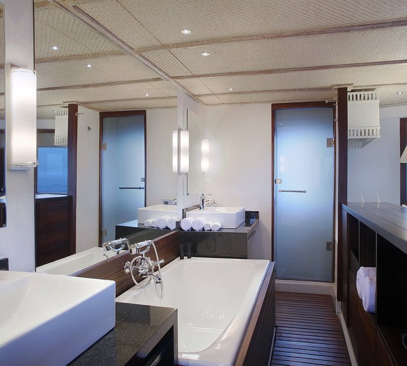 The 46m Yacht ALILA PURNAMA