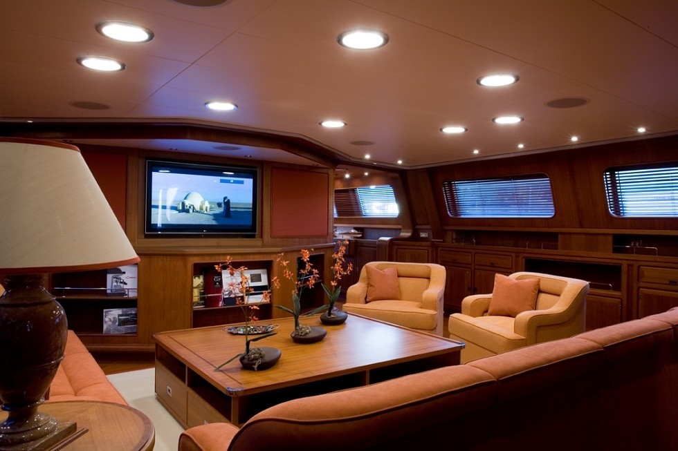 Premier Saloon On Board Yacht ANTARA