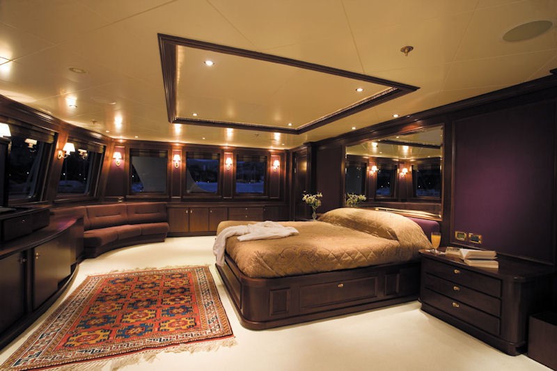 Main Master Cabin On Yacht BIG ARON