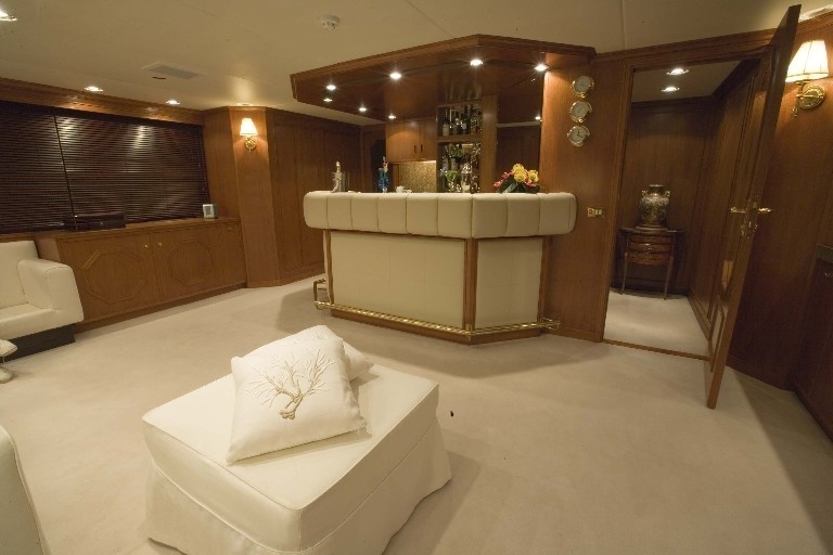 Sky-lounge On Yacht CONSTANCE