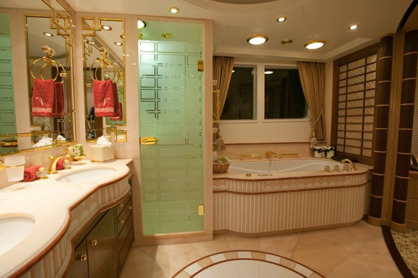 The 46m Yacht DAYBREAK