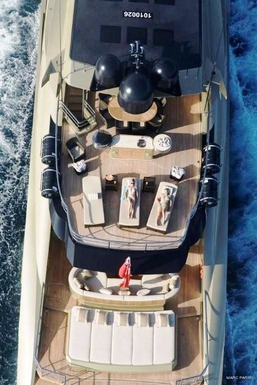 Sun Deck: Yacht HOKULANI's From Above Photograph