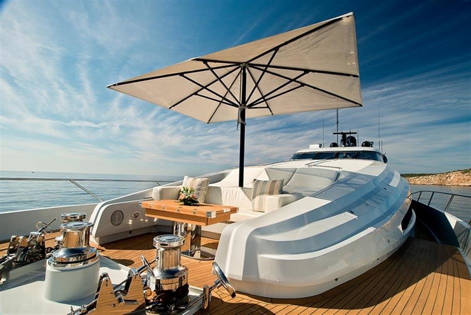 The 46m Yacht ONENESS