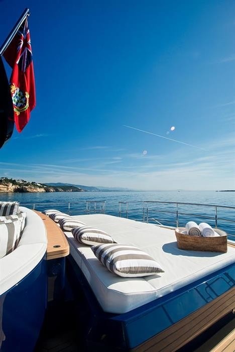 The 46m Yacht ONENESS
