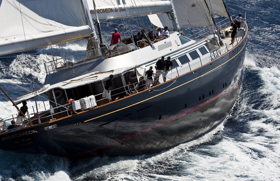 Cruising On Yacht ANDROMEDA LA DEA