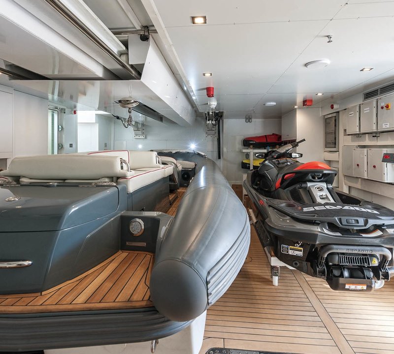 tender garage