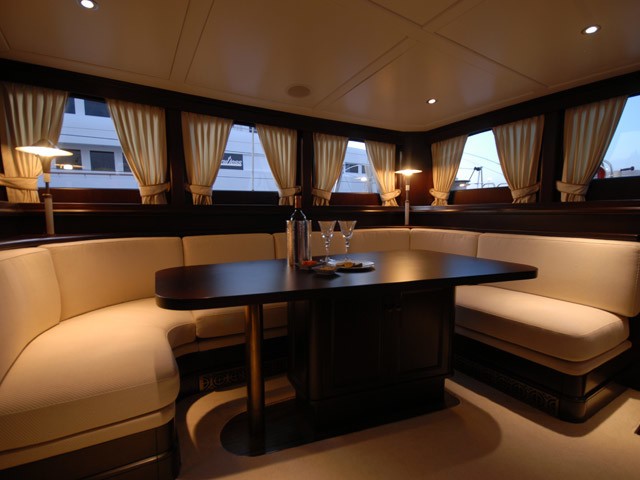 Circular Sitting On Yacht GWEILO