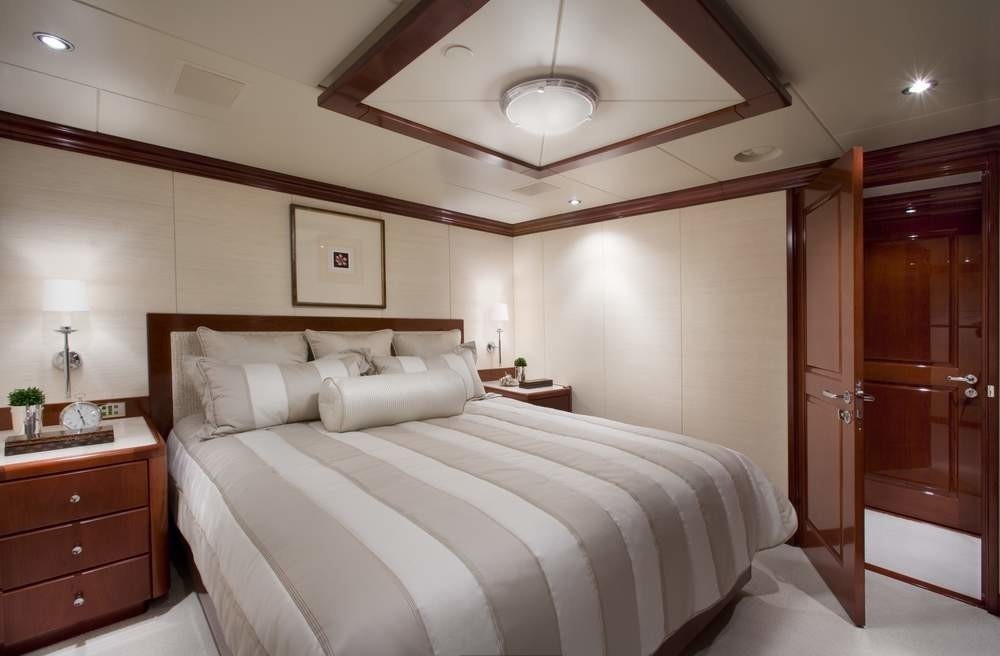 Guest's Cabin Aboard Yacht NO COMMENT