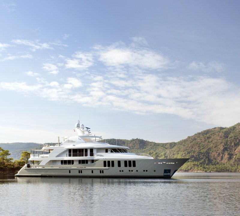 The 47m Yacht ORIENT STAR