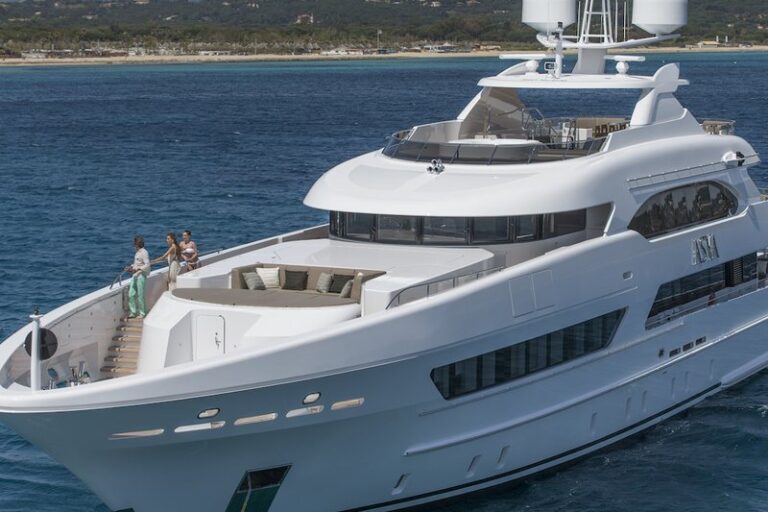 47m Custom Yacht