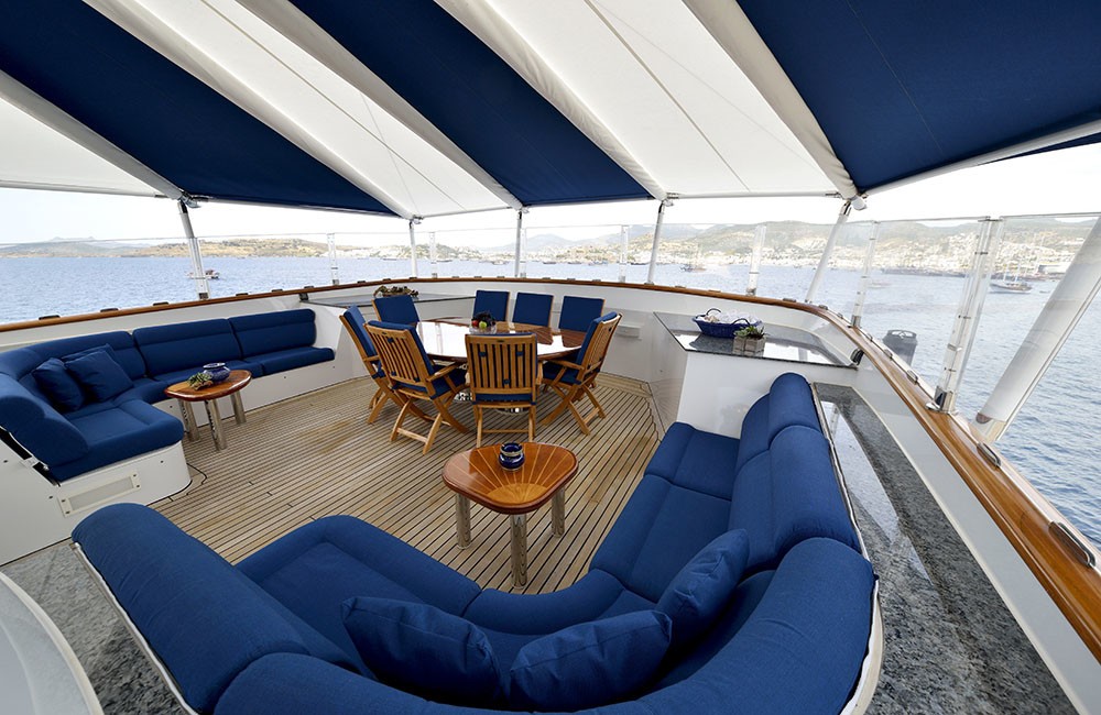 The 49m Yacht THE MERCY BOYS