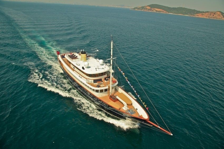 The 49m Yacht TIMELESS