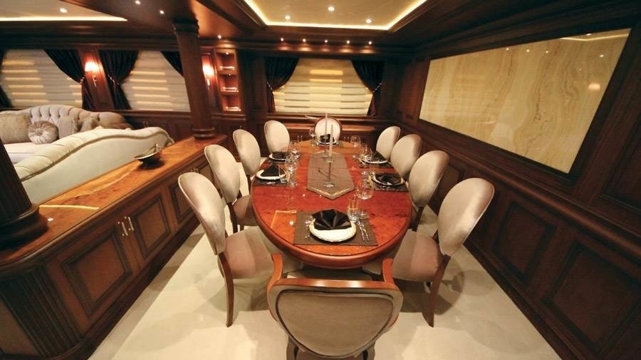 The 49m Yacht TIMELESS