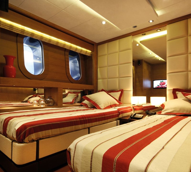 Twin Bed Cabin On Board Yacht ZALIV III
