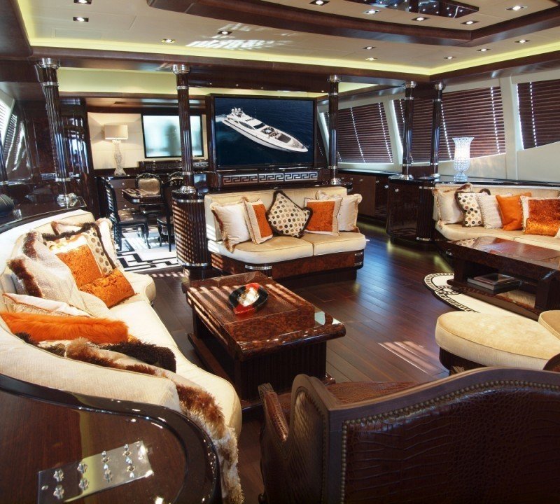 Premier Saloon Aboard Yacht ZEUS I