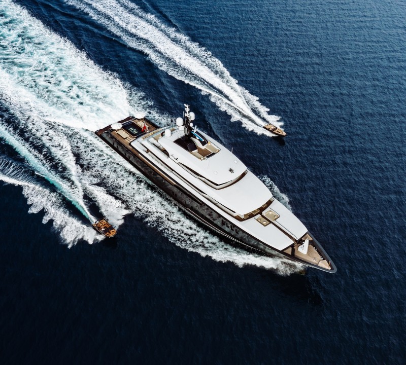 Cruising With Tenders