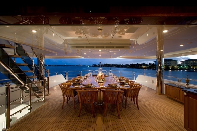 The 50m Yacht CASINO ROYALE
