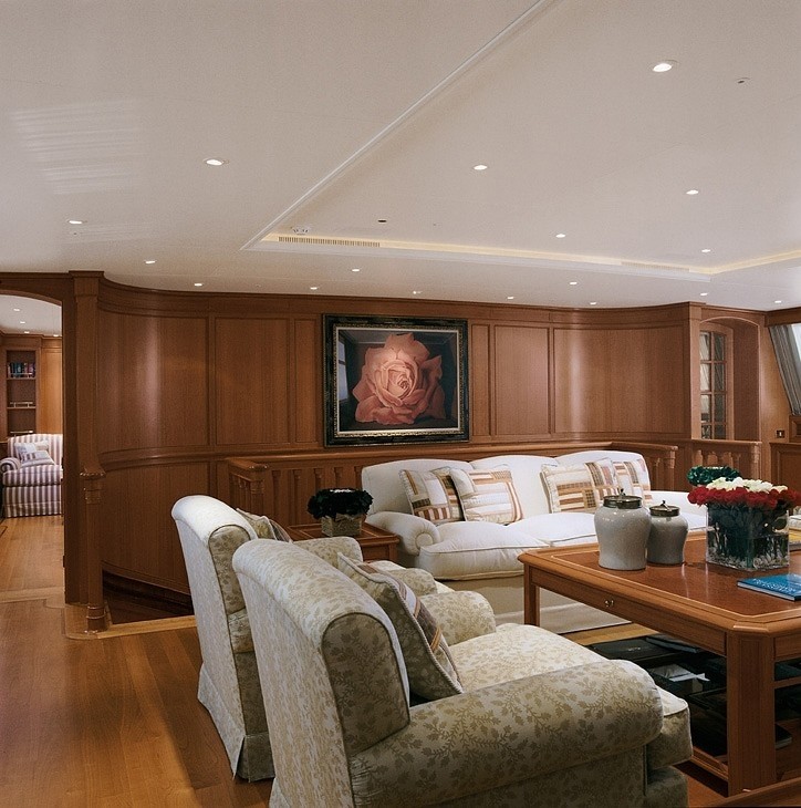 Premier Saloon On Board Yacht IS A ROSE