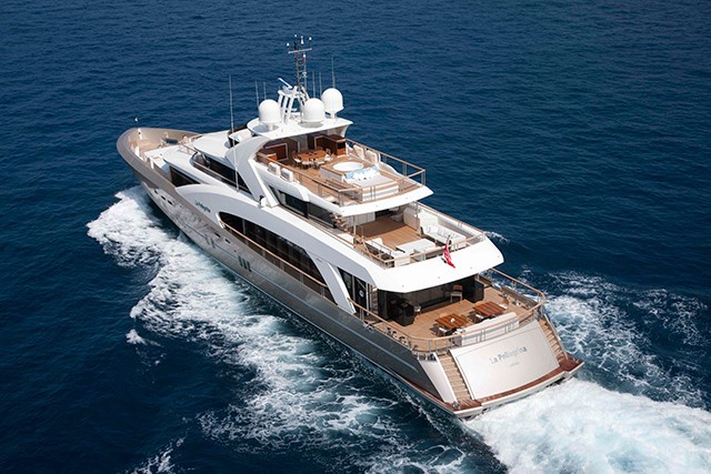 Cruising On Board Yacht LA PELLEGRINA