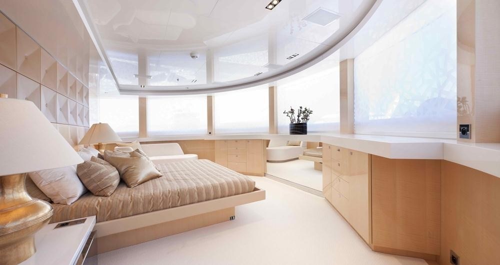 VIP Cabin Aboard Yacht LA PELLEGRINA