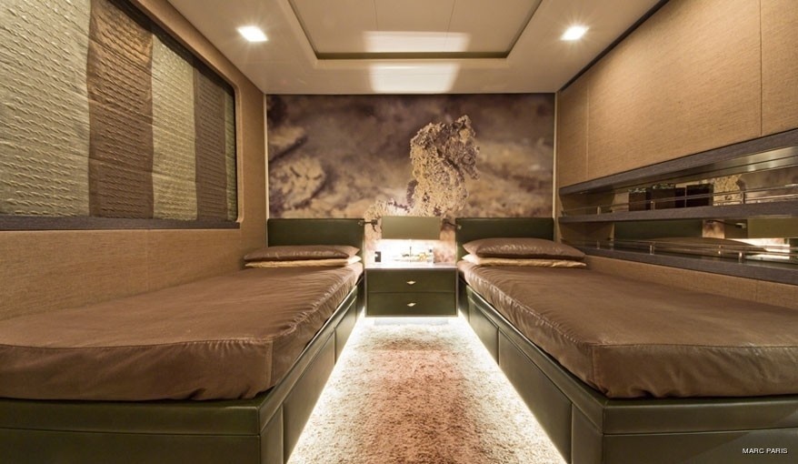 Neutralised Twin Bed Cabin On Board Yacht LIBERTY