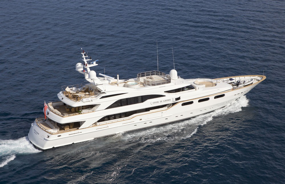 External On Yacht LUMIERE