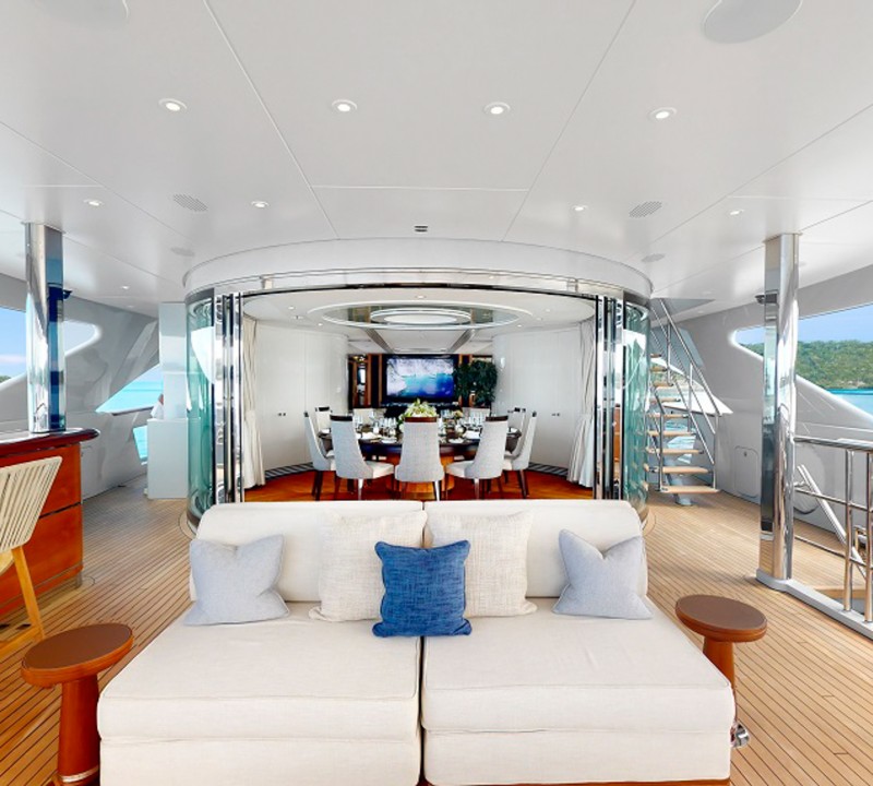 Deck Dining Area