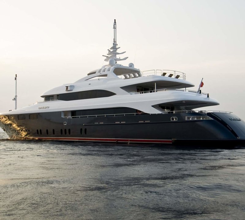 Premier Overview On Board Yacht O'NEIRO