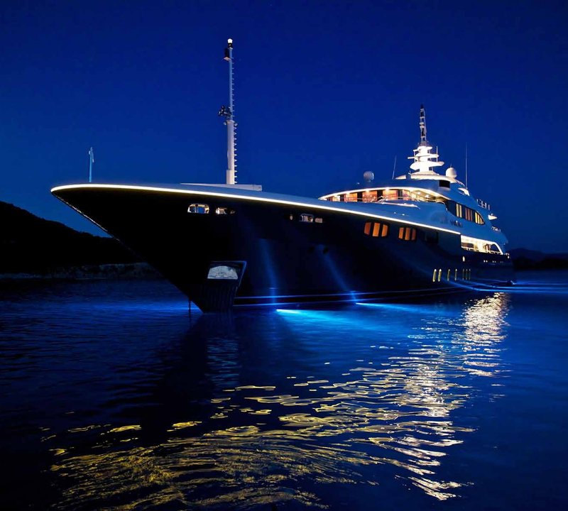 The 53m Yacht MIA RAMA