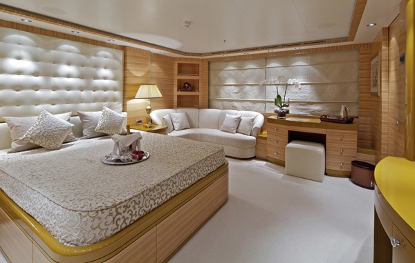 Cabin On Board Yacht MIA RAMA