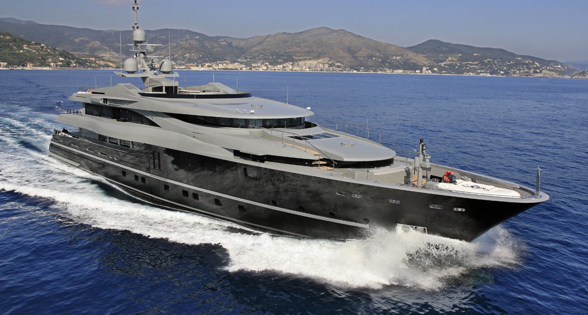 Profile Aspect On Yacht SEA FORCE ONE