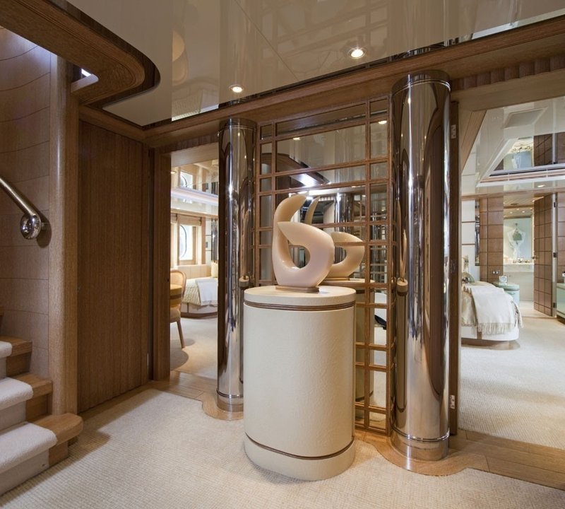 The 54m Yacht HUNTRESS II