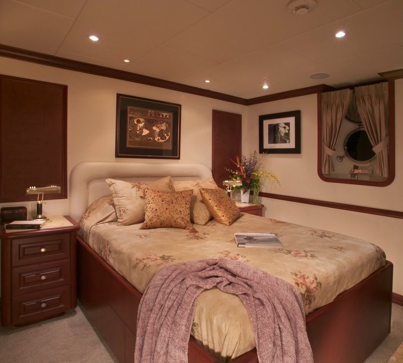 Guest's Cabin On Yacht STARGAZER
