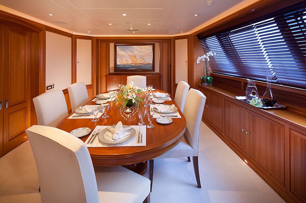 The 56m Yacht ZENJI