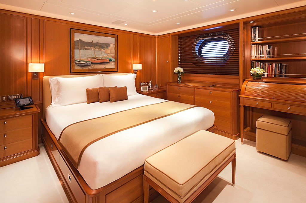 The 56m Yacht ZENJI