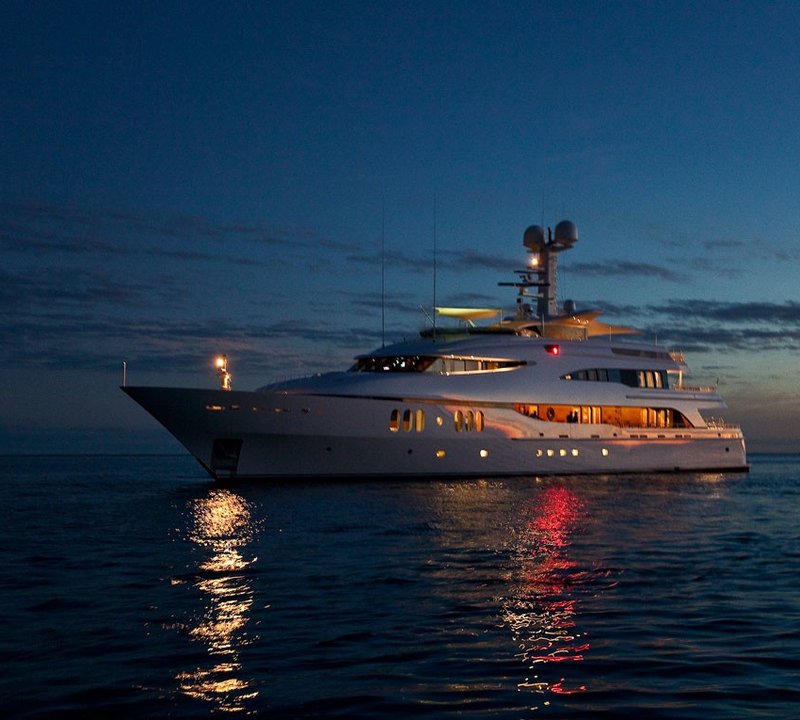 Lighting: Yacht DIAMOND A's Sunset Dusk Image