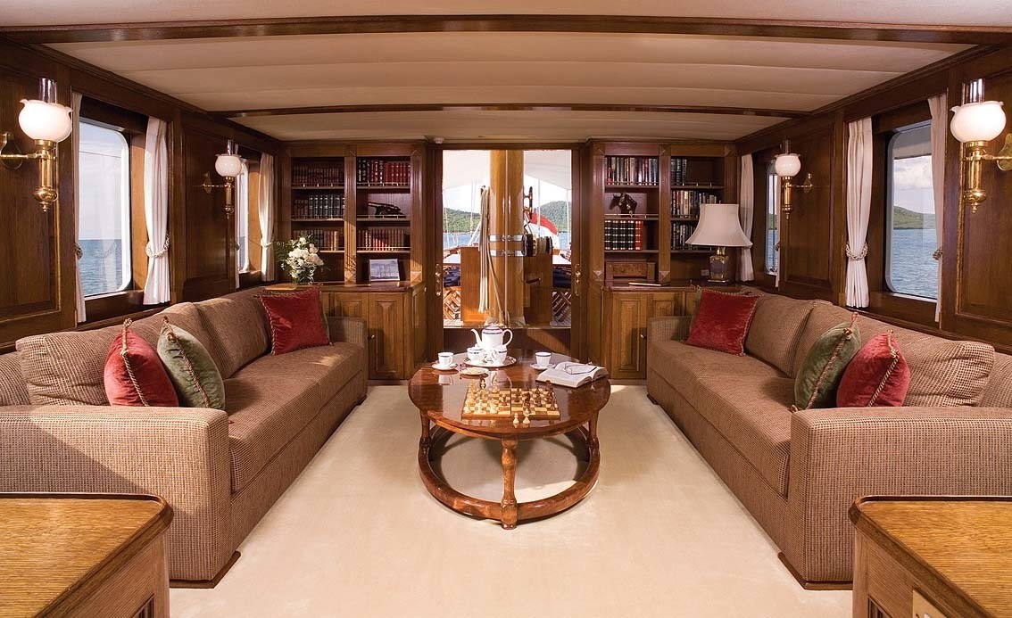 Saloon On Yacht FLEURTJE