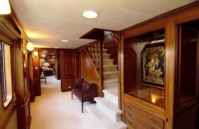 The 57m Yacht LADY K II