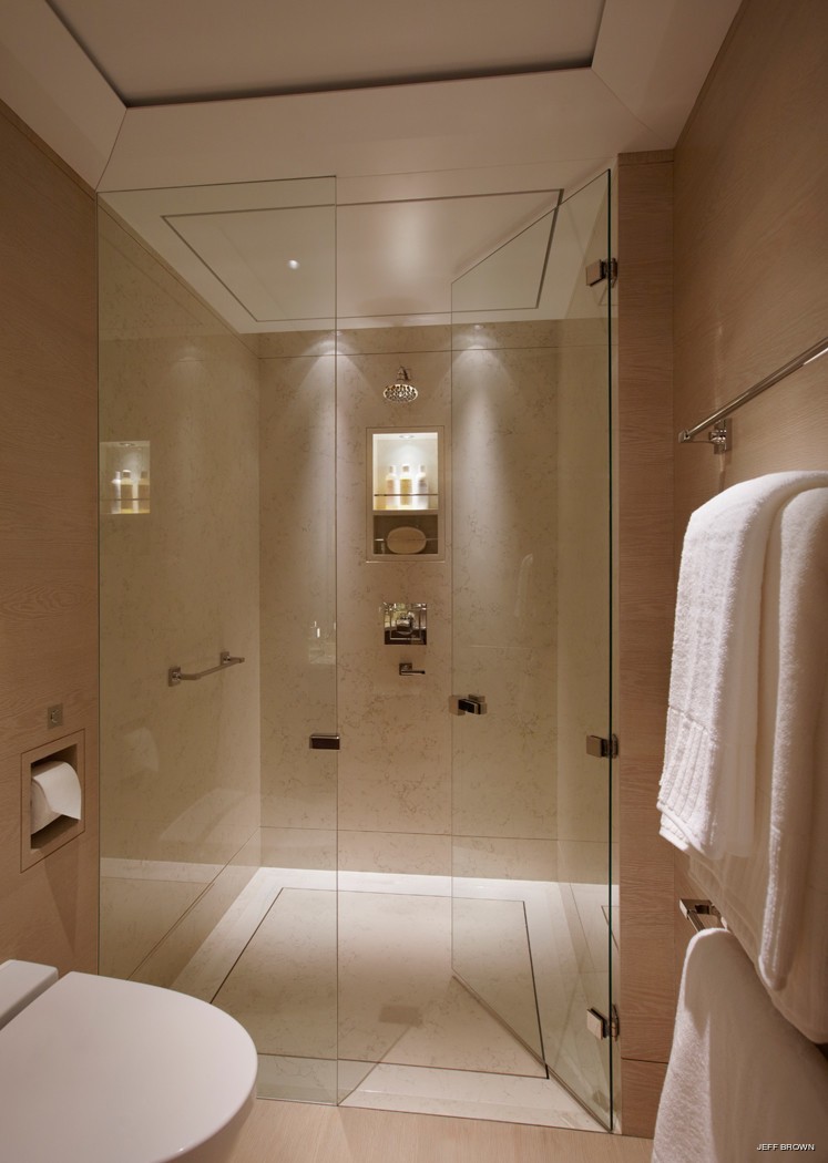 Twin Bed Showering Area On Yacht TWIZZLE