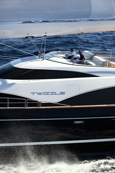 Close Up: Yacht TWIZZLE's External Profile Pictured