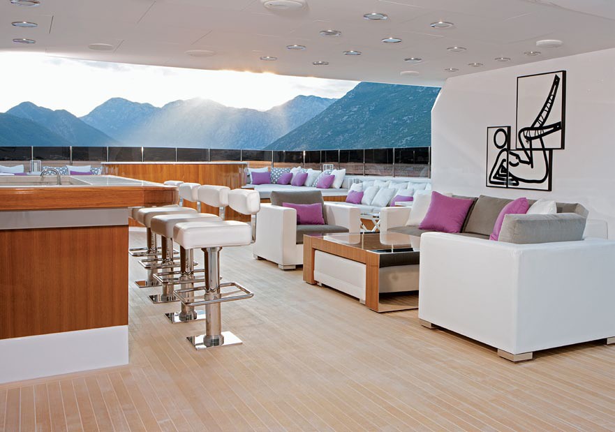 External Drinks Bar Under Hardtop On Yacht CARPE DIEM