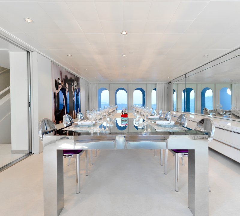 The 58m Yacht IDOL