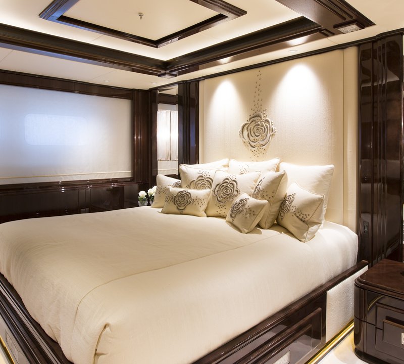The 58m Yacht ILLUSION V