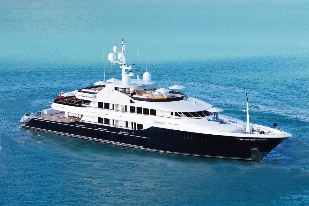 The 58m Yacht UNBRIDLED