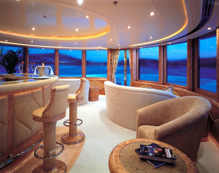 Drinks Bar On Board Yacht CAPRI