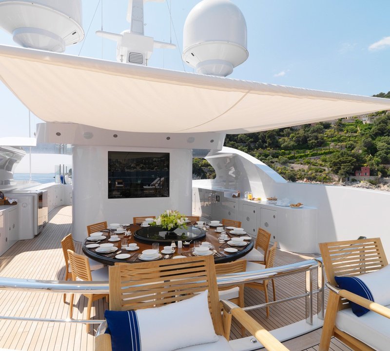 Deck Eating/dining Aboard Yacht MEAMINA