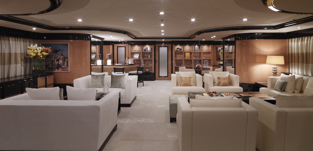 Profile Aspect: Yacht MEAMINA's Premier Saloon Image
