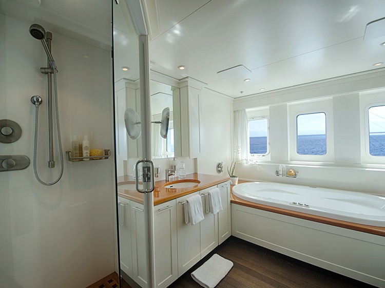 The 59m Yacht SENSES