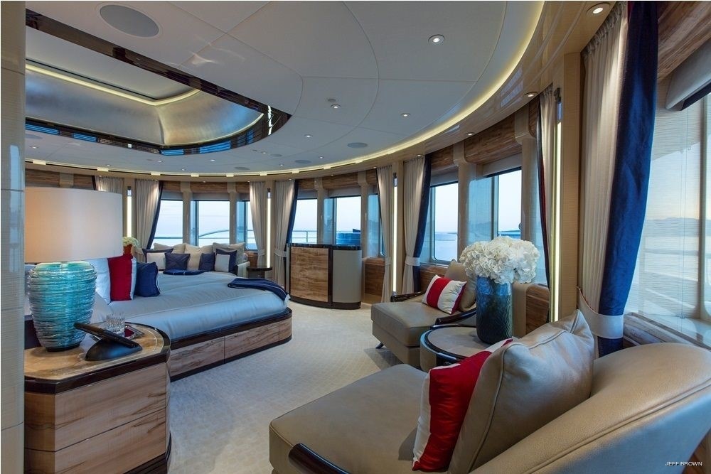 The 60m Yacht EXCELLENCE V