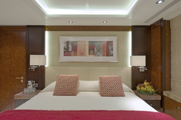 Guest's Stateroom On Board Yacht HUNTRESS